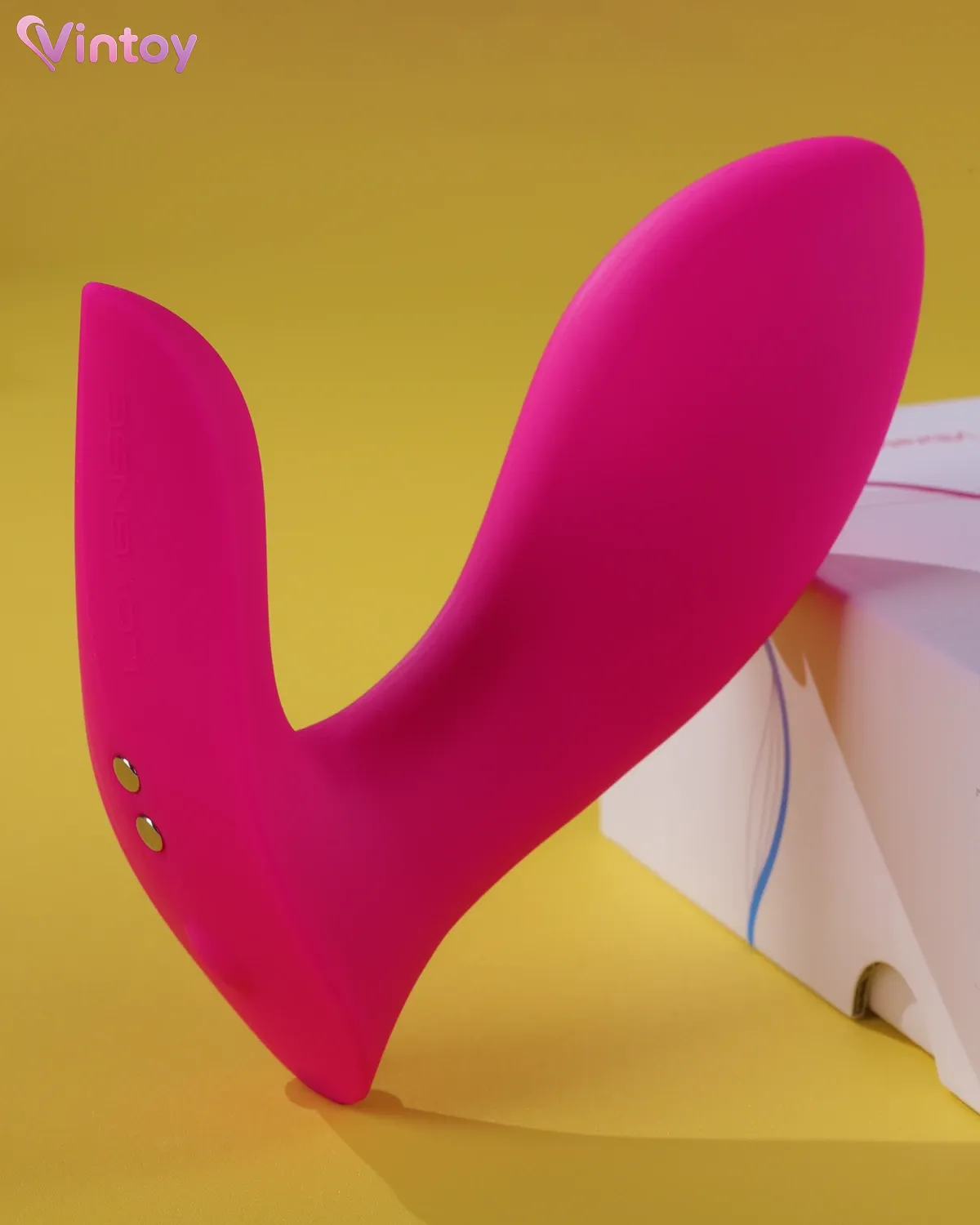 Máy rung Lovense Flexer gắn quần chíp kết nối điện thoại