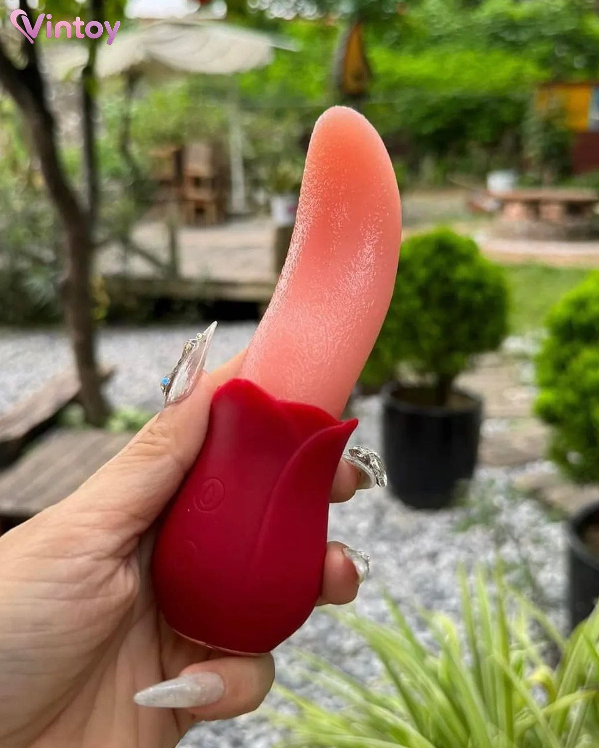 Lưỡi liếm âm đạo SUAI bằng silicone có 12 mức rung mềm mại