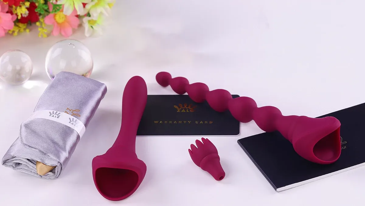 Chày rung Zalo Queen Bess 2 với 4 đầu phụ thay thế kích thích 10