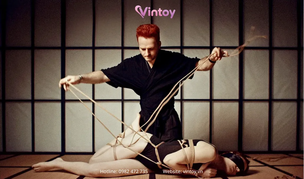 Shibari là gì? Nghệ thuật trói dây Nhật Bản mà bạn cần biết 1